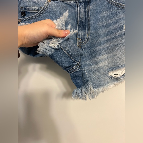 KanCan High Waisted Shorts - Picture 2 of 11